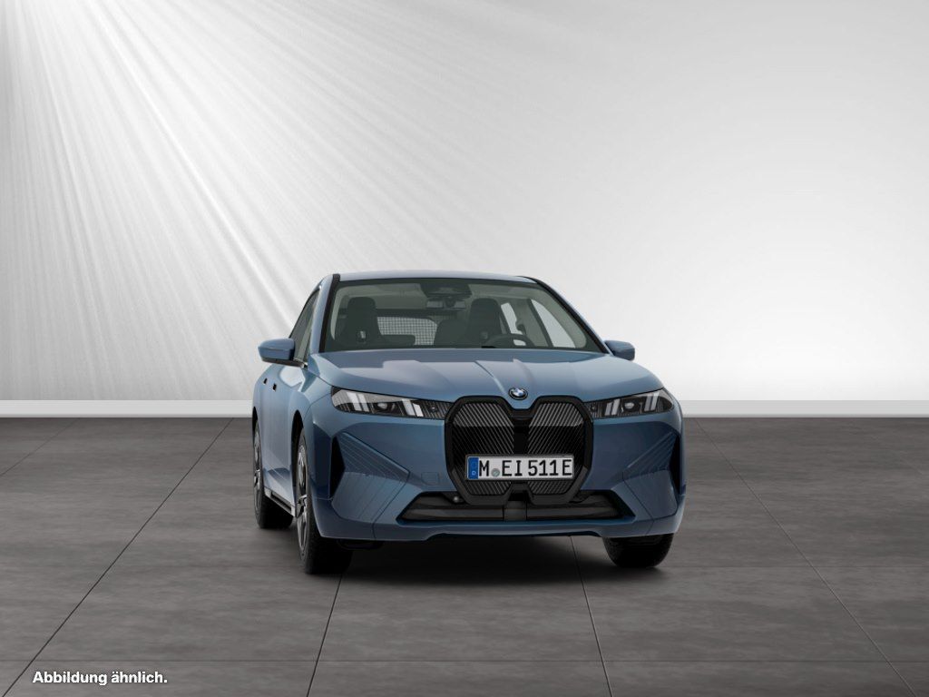 BMW iX - Bild 13
