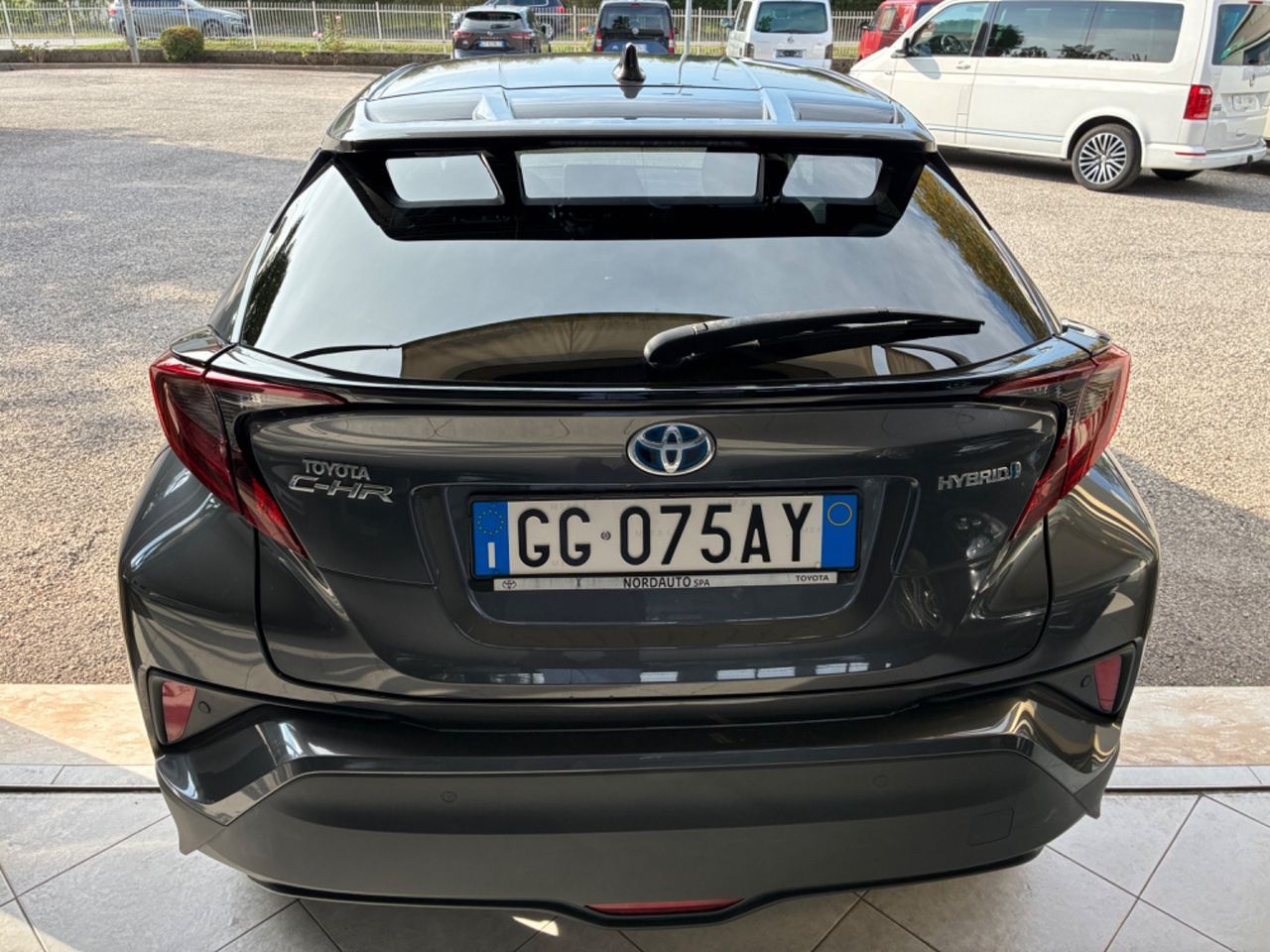 Toyota C-HR 1.8 Hybrid E-CVT Lounge imagem 3