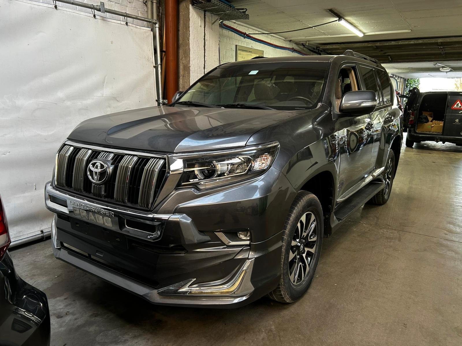 Toyota Prado VX V6 Petrol Engine Export No EU
