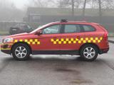 Volvo XC60 Kinetic AWD FEUERWEHR/TEMPOMAT/KLIMAAUT - Volvo XC60 mit Diesel-Antrieb: Geländewagen, Awd Kinetic
