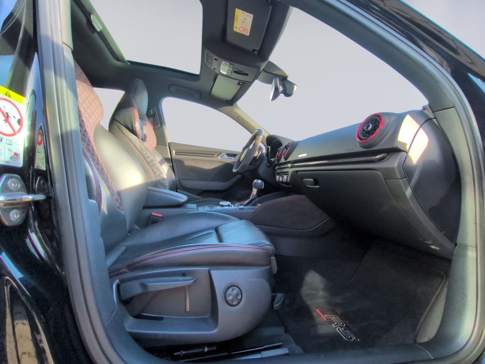 RS 3 Limousine PANO+KAMERA+MATRIX