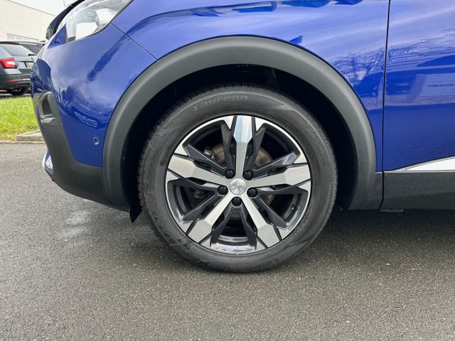 PEUGEOT 3008 GT