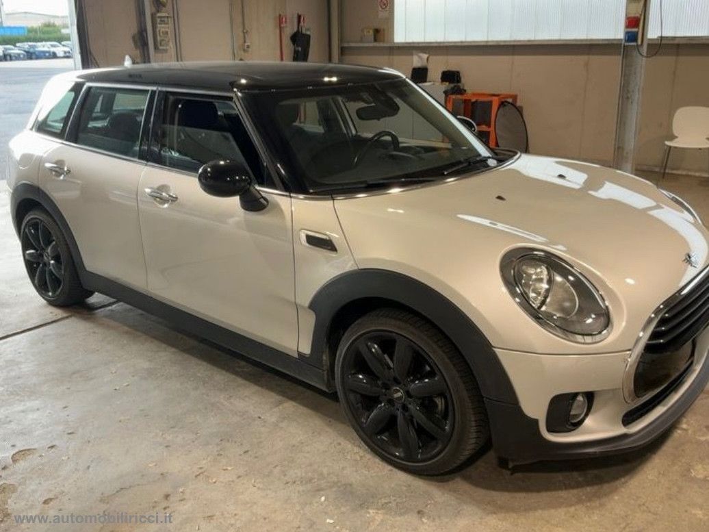 MINI Mini Cooper D Clubman Aut. imagem 3