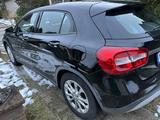 Mercedes-Benz GLA 180 d, NUR 61.000 KM, 10/27 TÜV. 2 HD, KAMER - Mercedes-Benz GLA 180 in Bremen