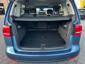 Volkswagen Touran - 6