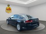 Volkswagen Passat Lim. Comfortline Parkhilfe* Keyless-Start - Volkswagen Passat: Schwarz