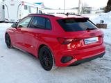 Audi A3 Sportback 35 TFSI S line - Audi A3: Rot, Leder