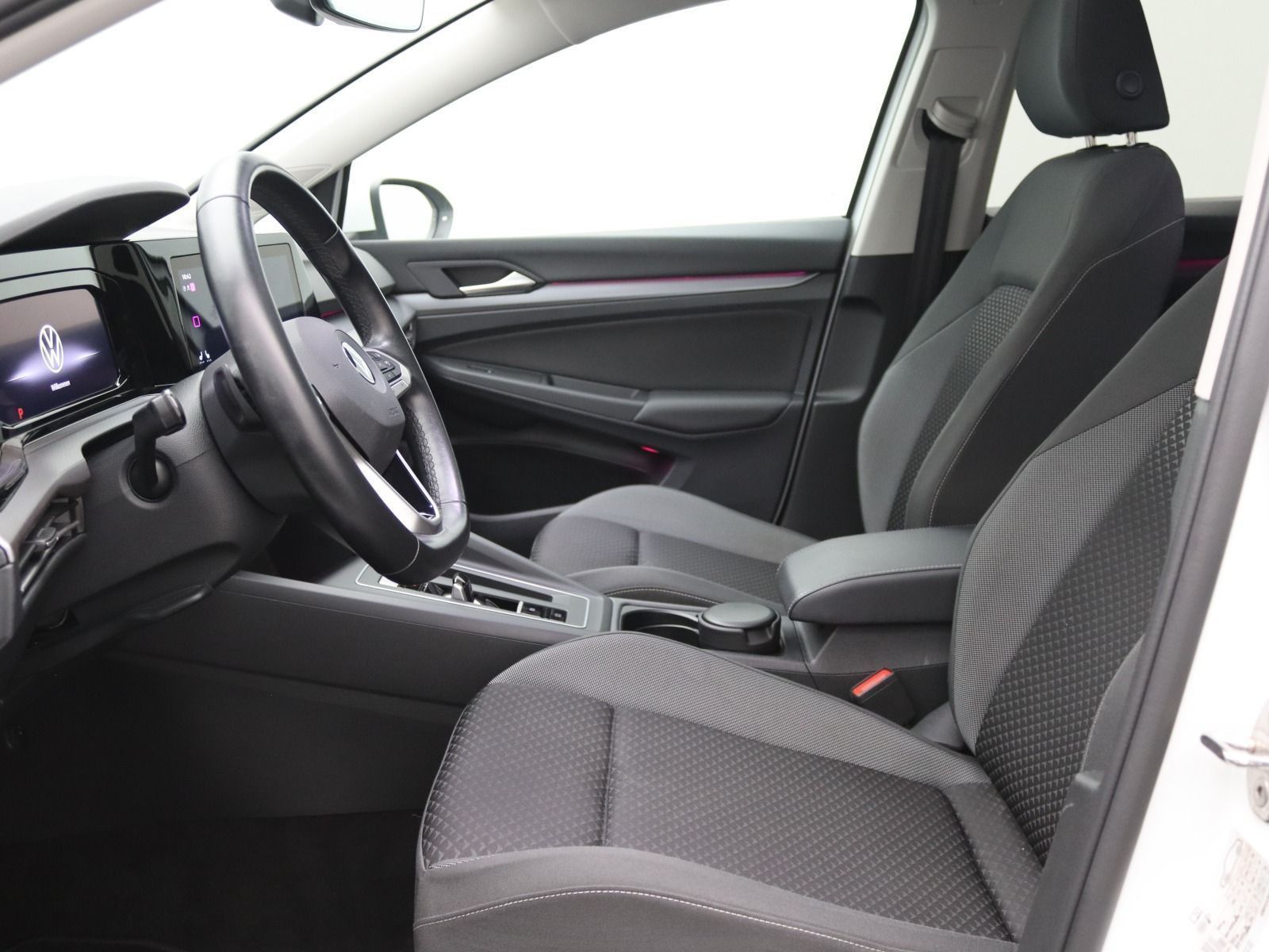 Volkswagen Golf - Bild 8