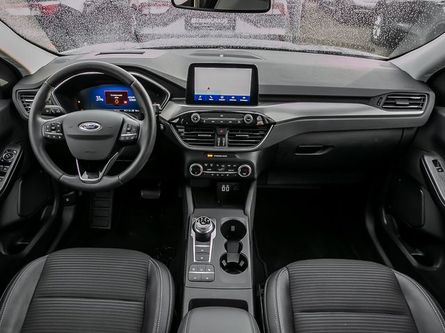 Ford Kuga Titanium X ABSTANDSTEMPOMAT LENK-PARKASSI.