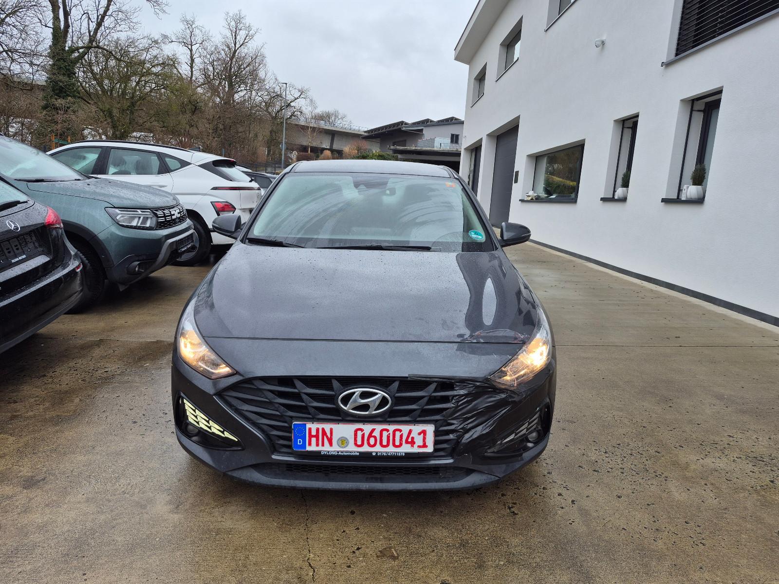Hyundai i30 Select Mild-Hybrid