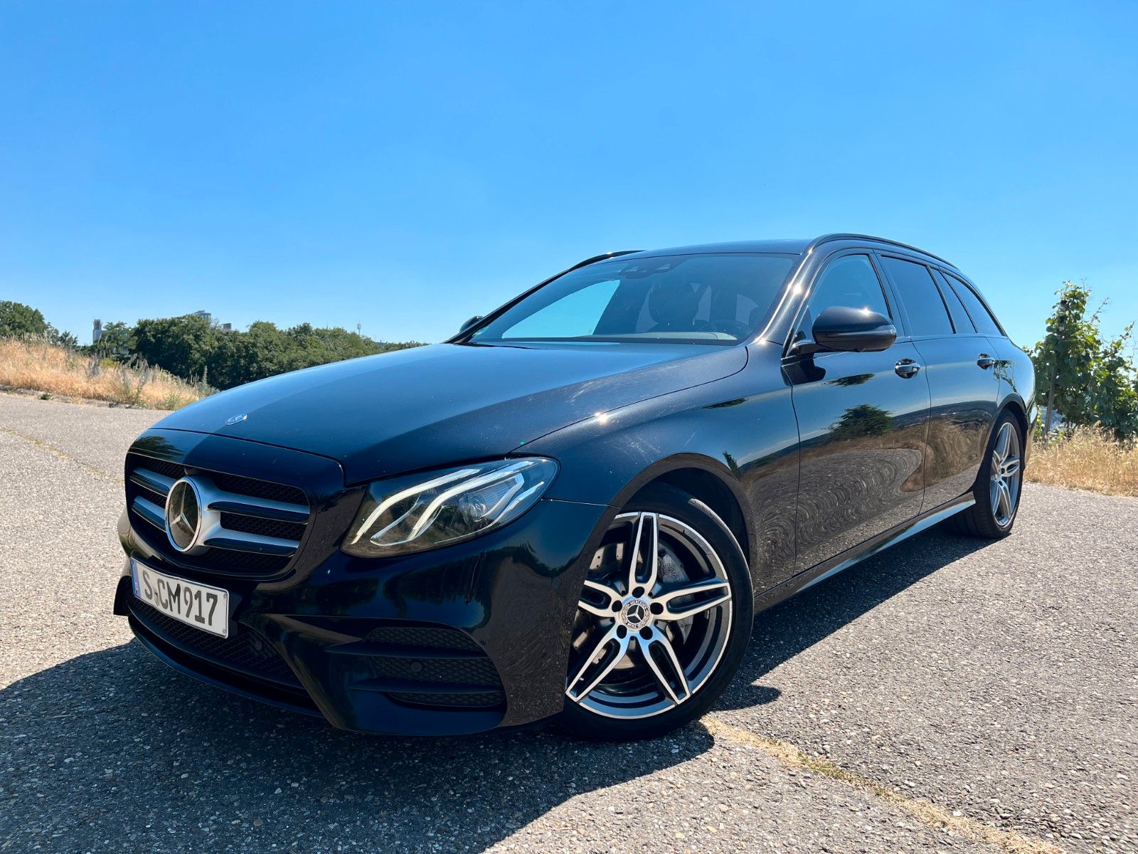 MERCEDES-BENZ E 220d T AMG Line Autom. AMG Line