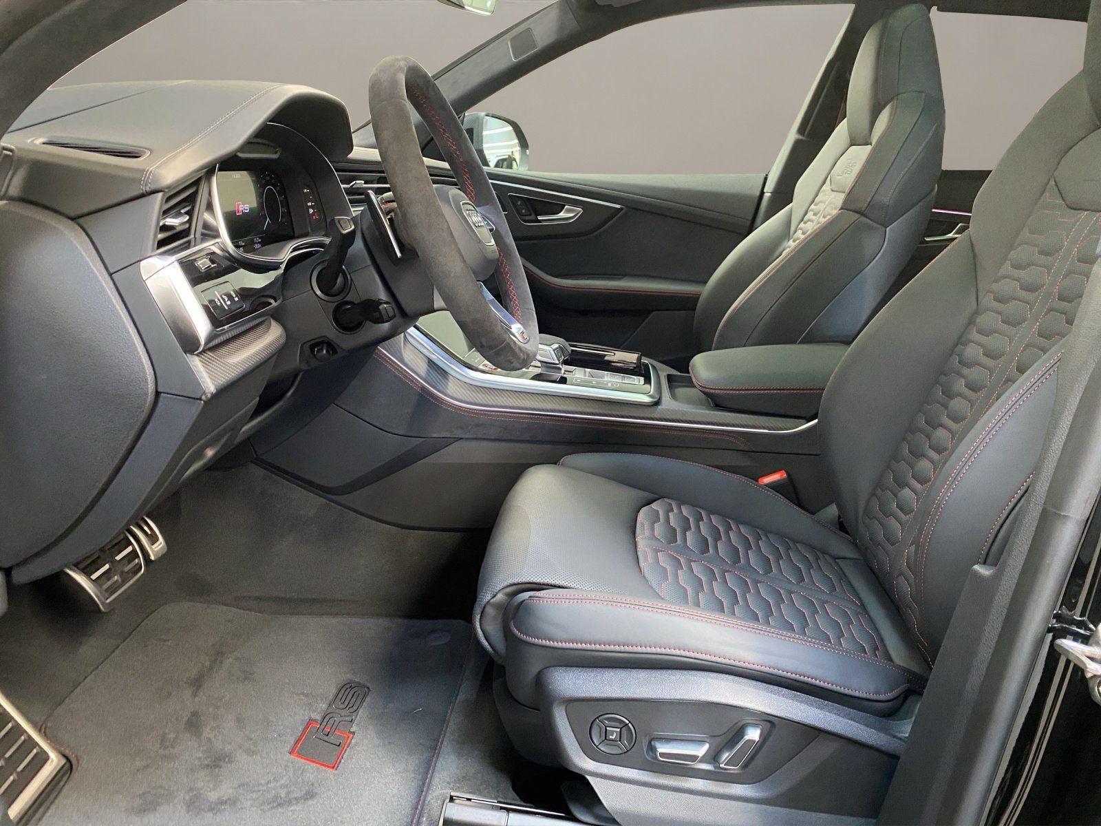 Audi RSQ8 - Bild 8