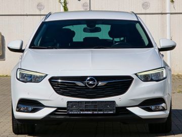 Opel Insignia - 10