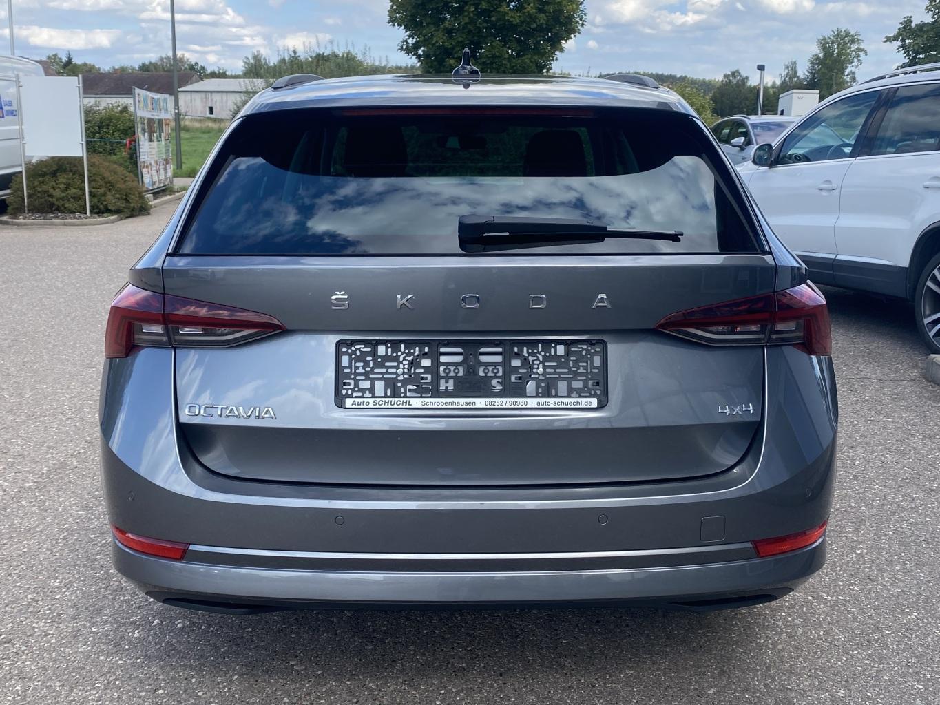 Skoda Octavia Combi 2.0 TDI DSG 4x4 Ambition SMART-LIN