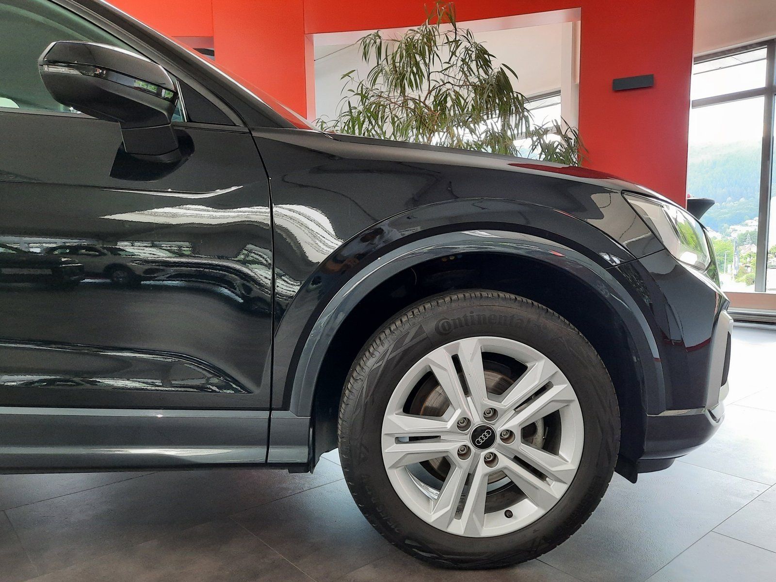 Fahrzeugabbildung Audi Q2 30 TFSI advanced *Cam*PDC*LED*Sitzhzg*ACC*
