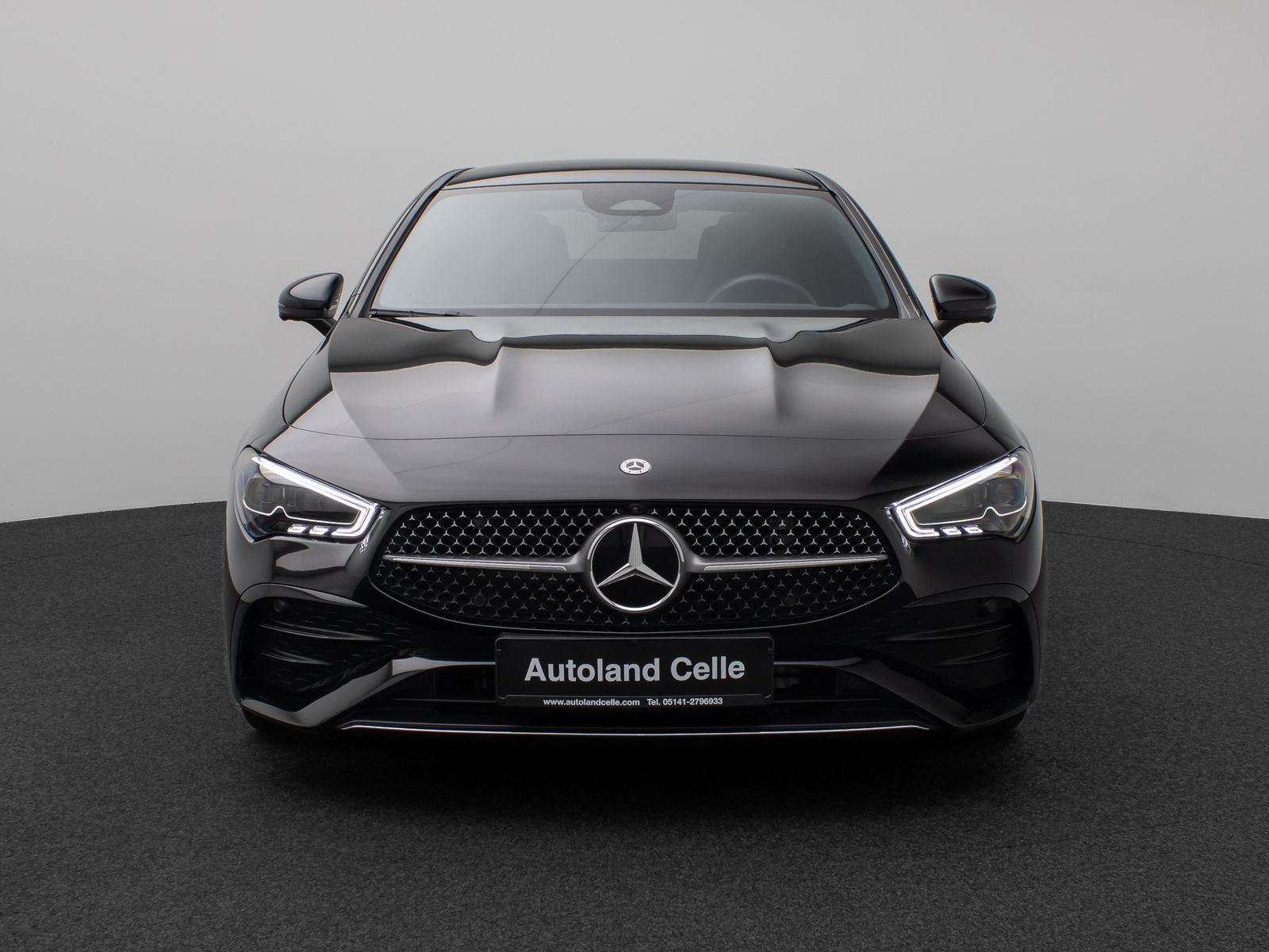 Fahrzeugabbildung Mercedes-Benz CLA 200d AMG Line Panorama 360°Lenkrhzg Komfort