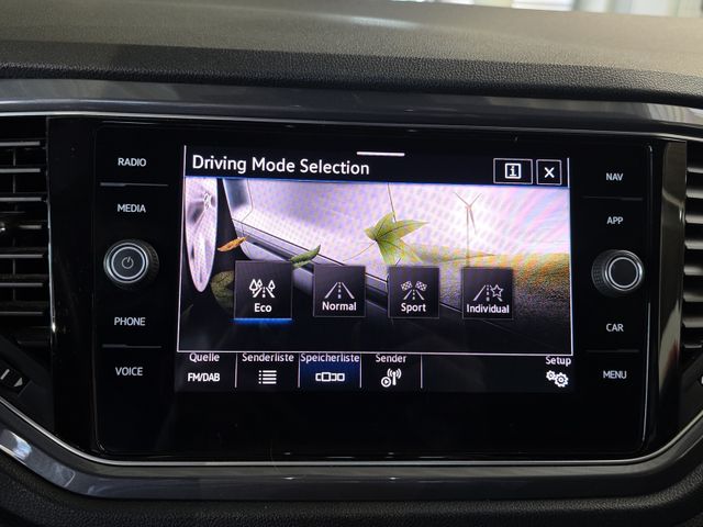 T-Roc Sport 1.5 TSI DSG*AHK*LED*Blind-Spot*