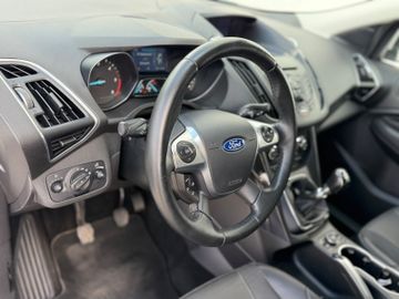Ford Kuga - 8