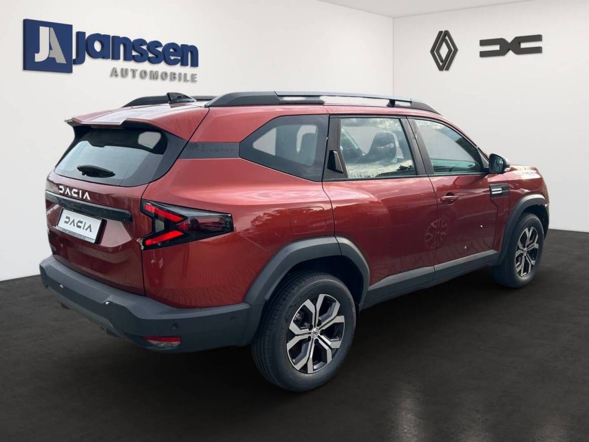 Fahrzeugabbildung Dacia Bigster Expression TCe 140