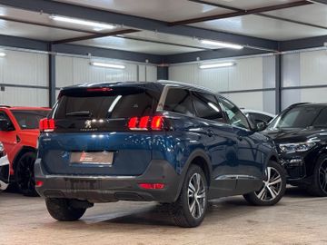 Peugeot 5008 - 11