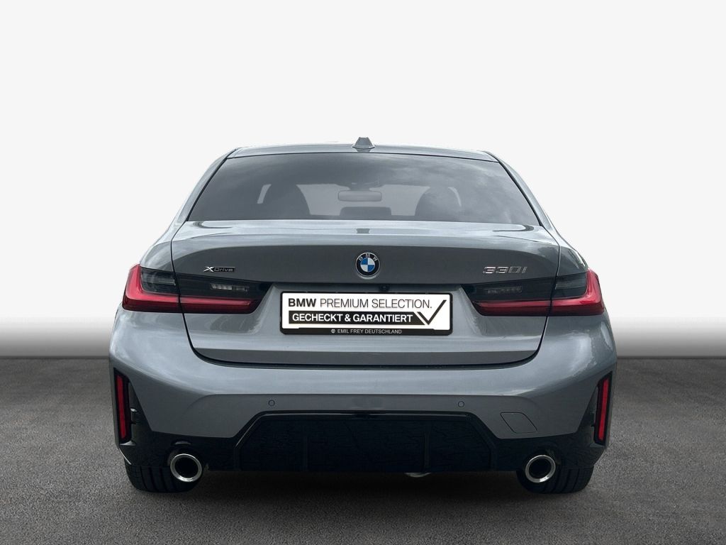 BMW 330 - Bild 6