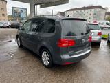 Volkswagen Touran Cup 1.2 TSI Navigation-Climatronic - Volkswagen Touran CUP mit Benzin-Antrieb