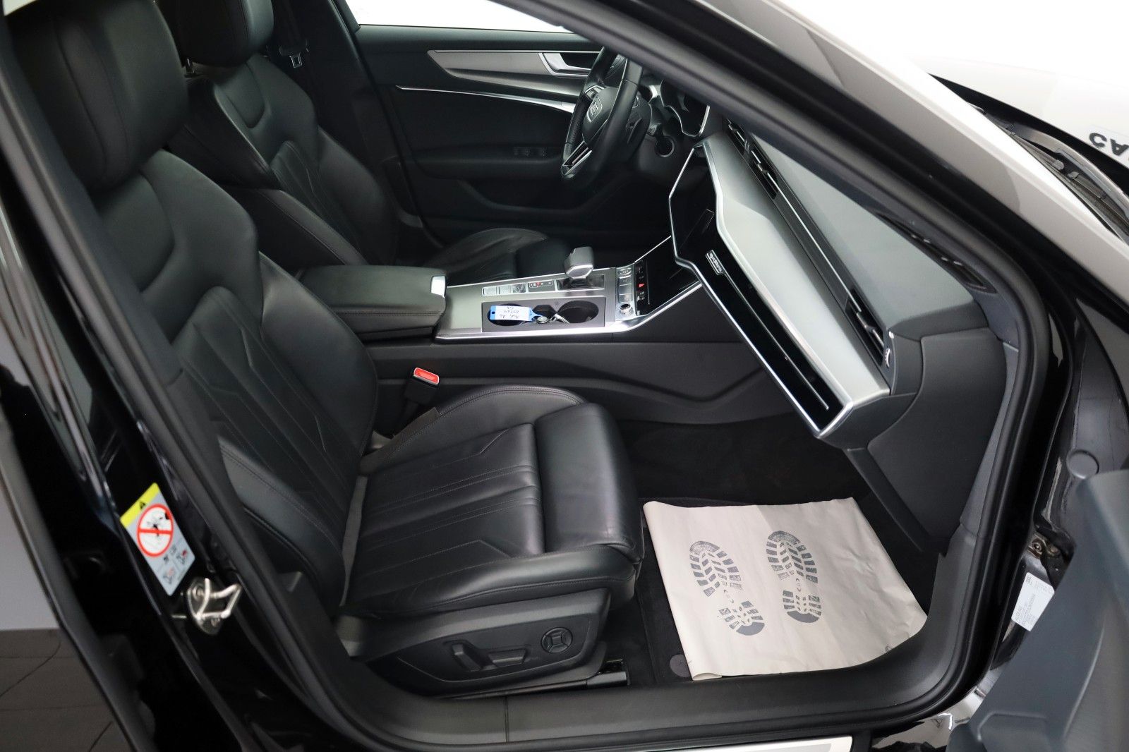 Fahrzeugabbildung Audi A6 Avant 50 TDI qua. sport Leder,Navi,Panor.,AHK