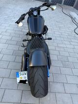 Harley-Davidson Softail Rocker C - Custom Umbau Breakout - HARLEY-DAVIDSON ROCKER