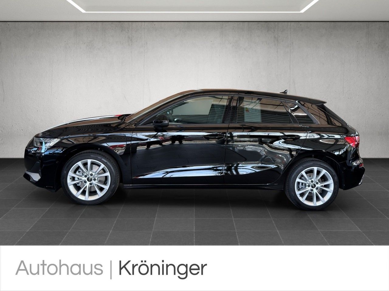 Audi A3 Sportback TFSI e advanced S Tronic ACC Navi imagem 3