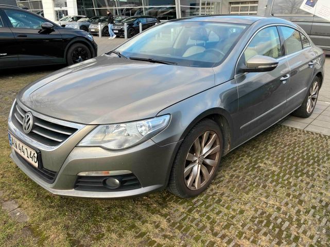 Volkswagen Passat 1.8 TSI Sportline