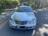Mercedes-Benz E 200 KOMPRESSOR ELEGANCE Elegance - Mercedes-Benz E 200: Elegance Kompressor
