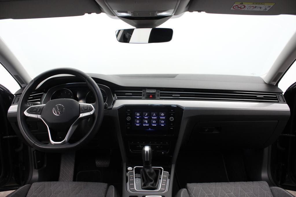 Volkswagen Passat Variant Business 1.5 TSI DSG AHK*RFK*PDC