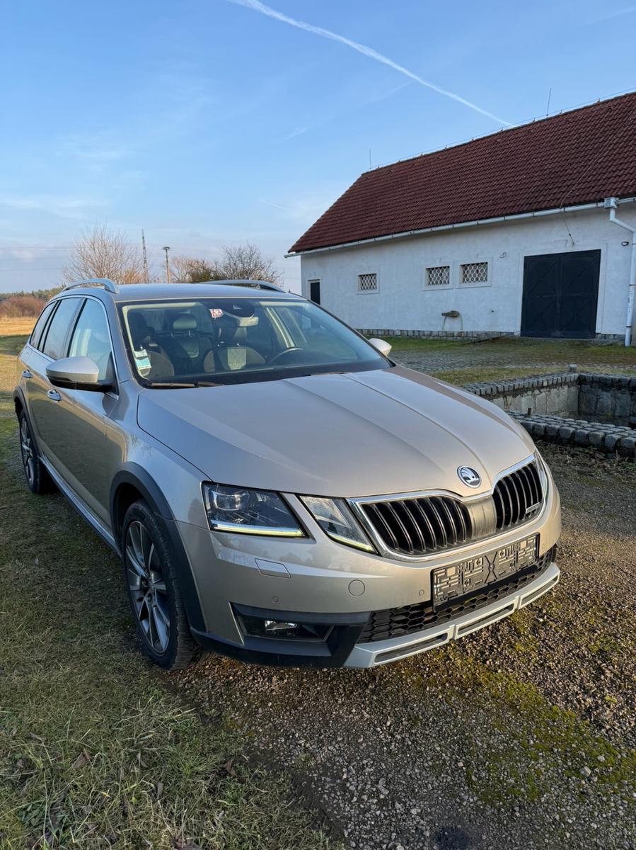 Skoda Octavia 2.0 TDI 135kW DSG 4x4 Scout Combi