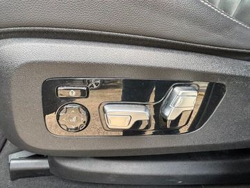 BMW X6 - 12