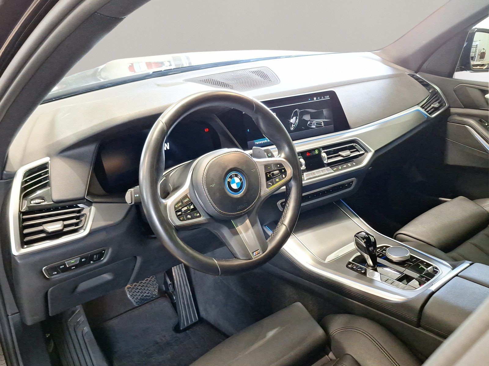 BMW X5 xDrive45e AHK LiveCockpitProf Kamera HiFi foto 4