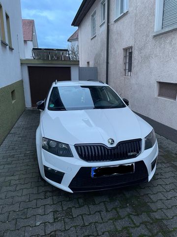 Skoda Octavia RS