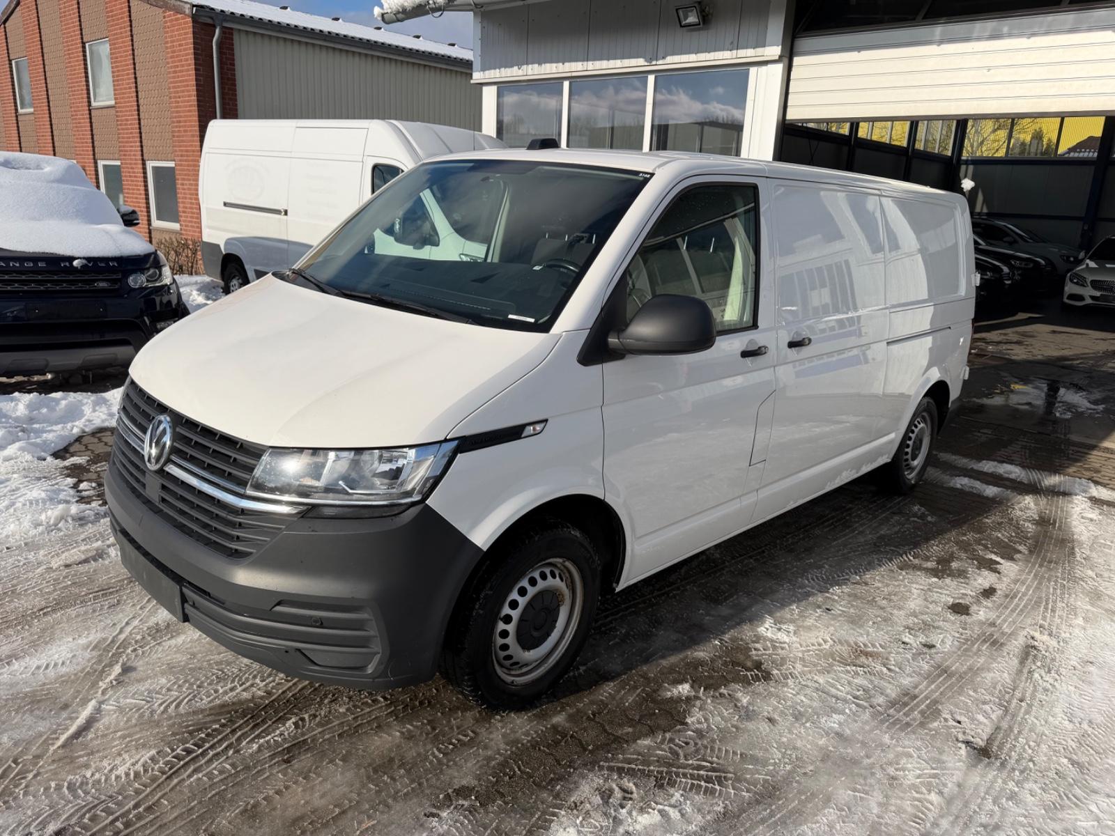 Volkswagen T6 Transporter DGS Lang
