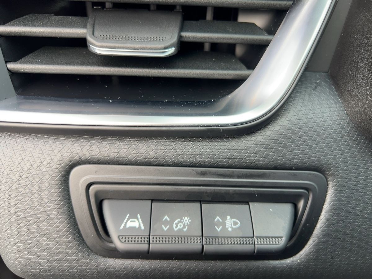 Renault Clio - Bild 17