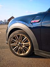 MINI Cooper SE Classic Trim Unikat Allwetterreifen - MINI Cooper SE von privat