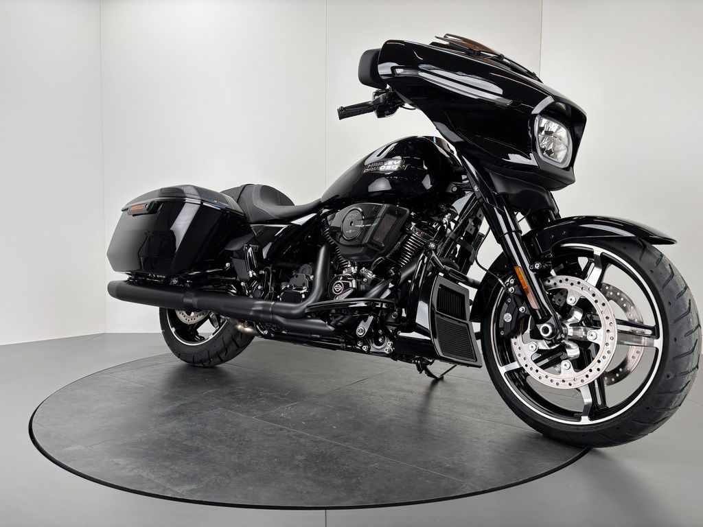 Fahrzeugabbildung Harley-Davidson STREET GLIDE *NEUWERTIG *MY25