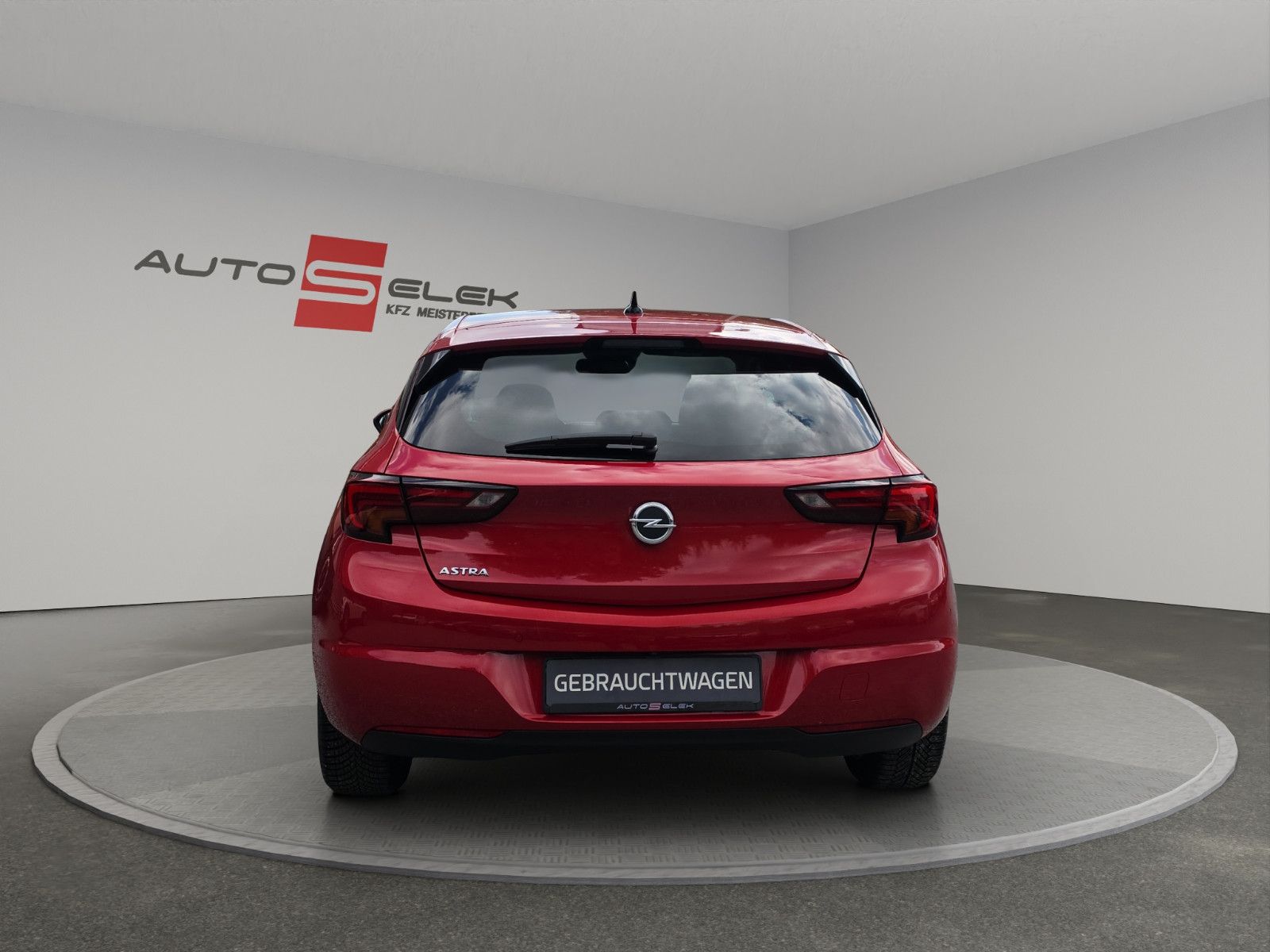 Fahrzeugabbildung Opel Astra K Lim. 5-trg. Elegance Start/Stop