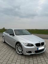 BMW 330i e93 M-Paket Cabrio - gebrauchte BMW 330 aus dem Jahr 2007