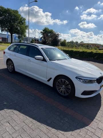 BMW 520i Touring - high executive shadow &amp; sport lin