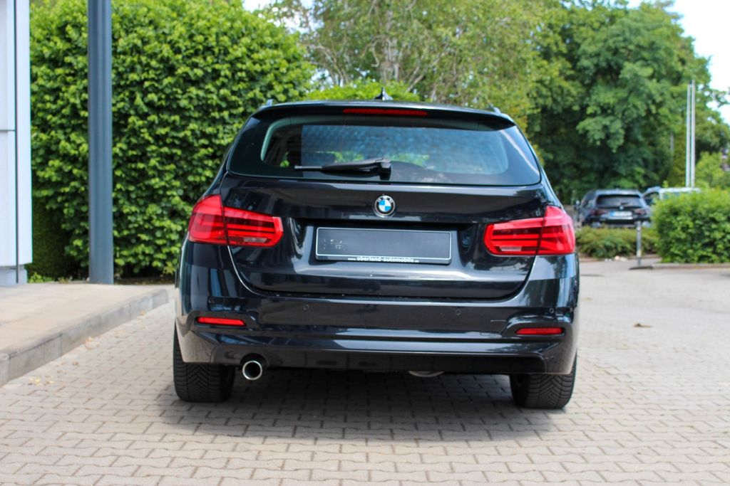BMW 316d Touring / NAVI BUSINESS / SITZHEIZUNG / PDC BMW 316d Touring / NAVI BUSINESS / SITZHEIZUNG / PDC