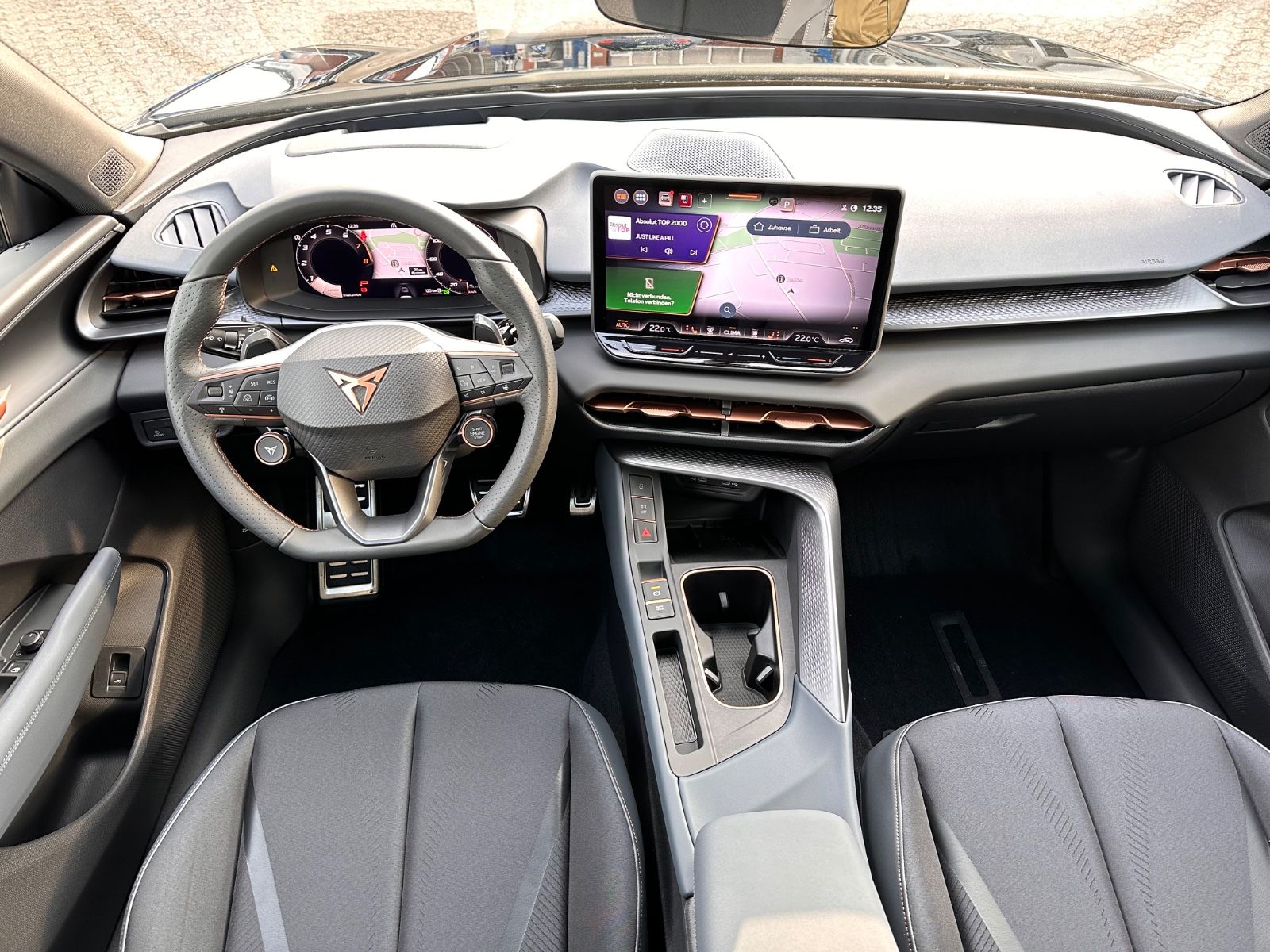 Fahrzeugabbildung CUPRA Terramar 2.0 TSI 4Drive VZ DSG Pano/ACC/AHK/NAVI