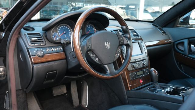 Fahrzeugabbildung Maserati Quattroporte 4.7 V8 S Automatik