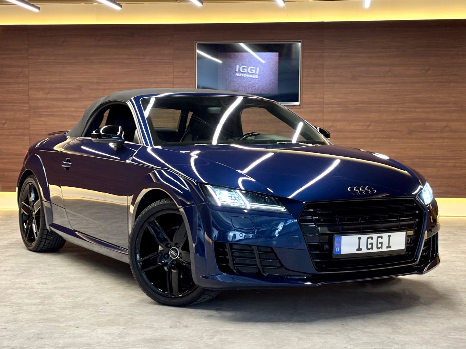 AUDI TT  Roadster 2.0TFSI Premium Quattro B&amp;O Vitrual