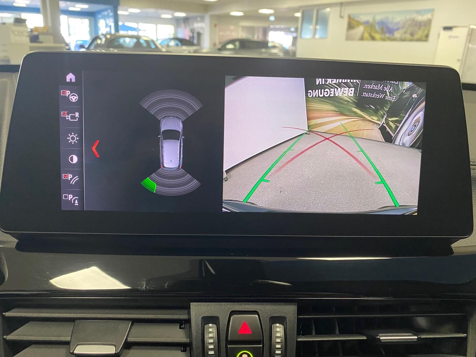 Fahrzeugabbildung BMW X1 sDrive20i M Sport+LEDER+NAVI+KAMERA+M Paket