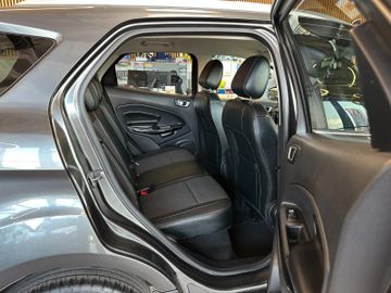 MYAUTOCENTER – Gebraucht- und Jahreswagen mit Werkstattservice in Pfaffenhofen Ford EcoSport Titanium *1.Hand*TÜV*Klima*Leder*