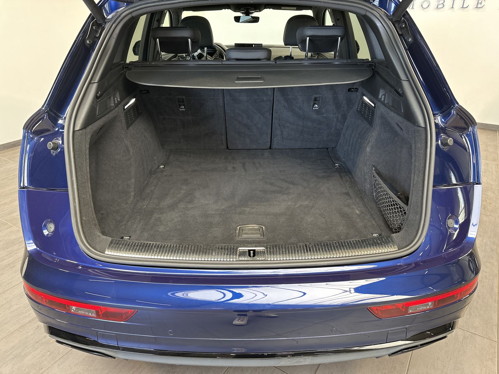 Fahrzeugabbildung Audi Q5 40 TDI Qu S-Line NAV+LED+VCOCKPIT+PANO+19ZOLL